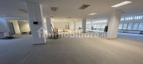 1 room Office in Rozzano, Italy No. 213435 5