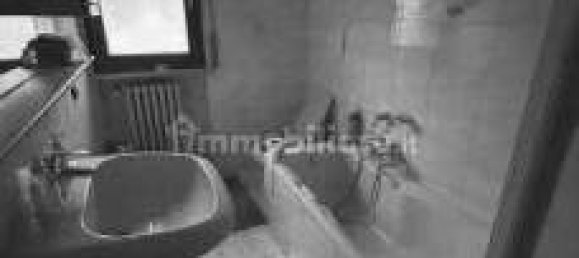 4 bedrooms Apartment in Verona, Italy No. 271019 8