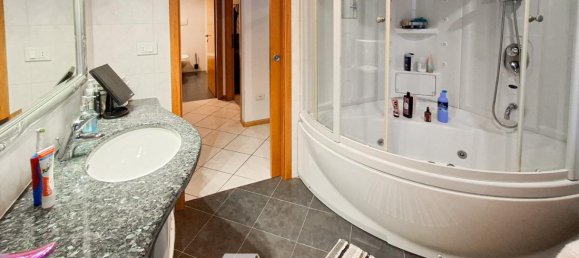 3 rooms Apartment in Trentino-Alto Adige, Italy No. 231013 15