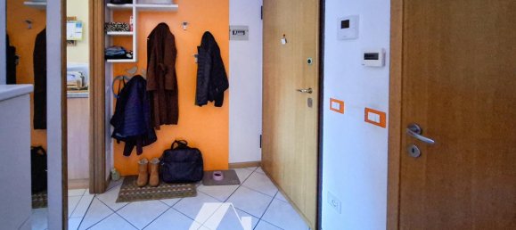 3 rooms Apartment in Trentino-Alto Adige, Italy No. 231013 2