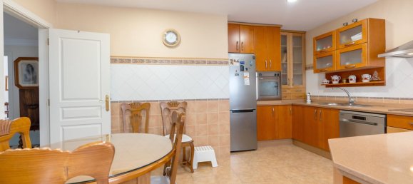 3 bedrooms Apartment in Estepona, Spain No. 18964 10