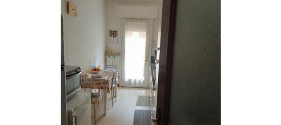 5 rooms Apartment in Treviso, Italy No. 253086 4
