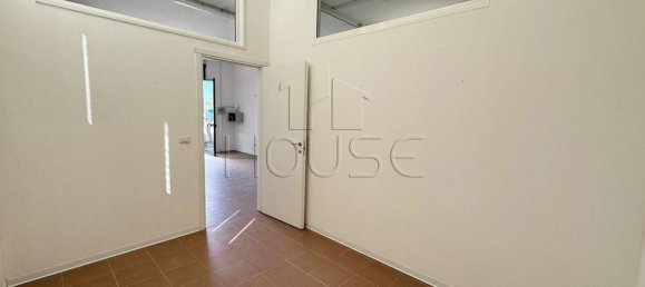 Büro in Sansepolcro, Italy 50m², Nr. 350614 5