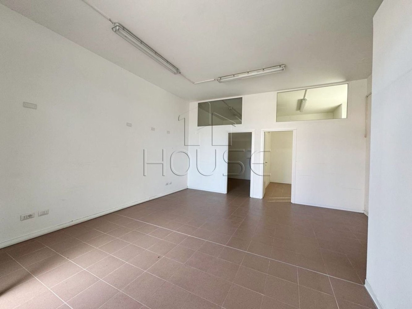 Büro in Sansepolcro, Italy 50m², Nr. 350614