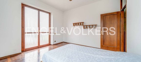 Дом с 6 комнатами в Альбидзате, Италия № 126141 38