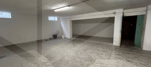 Gewerbliche Immobilie in Bari, Italy 80m², Nr. 18286 7