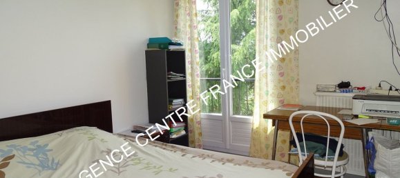 Apartamento de 3 dormitorios en Bourges, France No. 68170 4