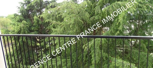 Apartamento de 3 dormitorios en Bourges, France No. 68170 5