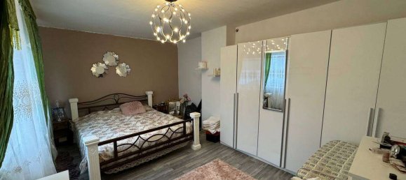 Adosado de 6 dormitorios en Kassel, Germany No. 189520 4