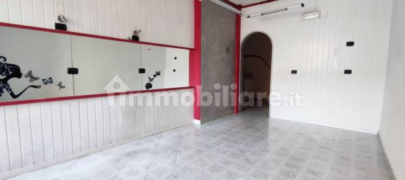 1 room Commercial property in Brindisi, Italy No. 339915 2