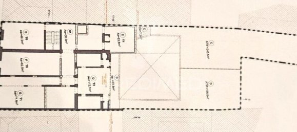 1738m² Building in Porto, Portugal No. 143053 12