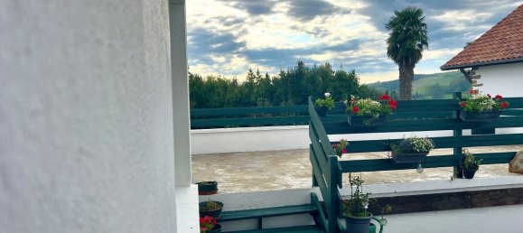 Casa de 8 dormitorios en Saint-Palais, France No. 197068 9