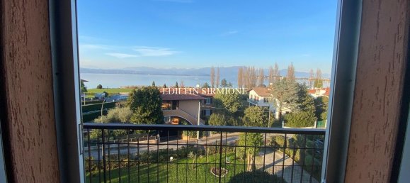 Пентхаус с 2 комнатами в Сирмионе, Италия № 217063 7