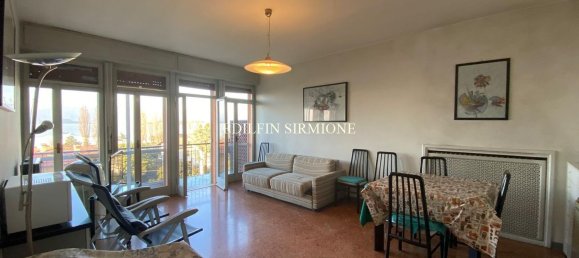 Пентхаус с 2 комнатами в Сирмионе, Италия № 217063 10