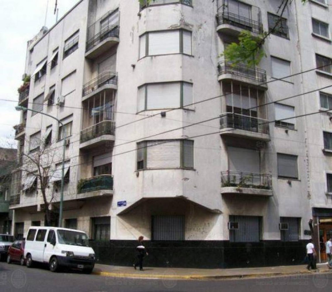 3 bedrooms Apartment in Buenos Aires, Argentina No. 79016