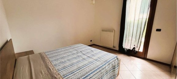 3 bedrooms Apartment in Mira, Italy No. 323335 3