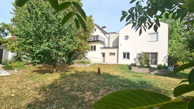 8-Zimmer Haus in Baden, Austria, Nr. 145932