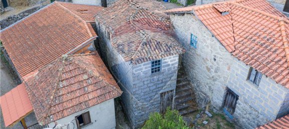 2 bedrooms House in Covide, Portugal No. 184187 9