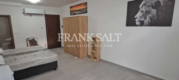 1 bedroom Apartment in Sliema, Malta No. 7515 2