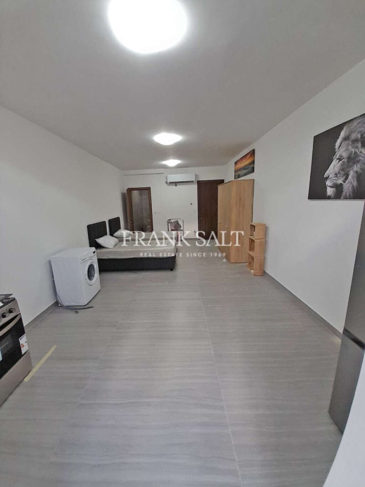 1 bedroom Apartment in Sliema, Malta No. 7515