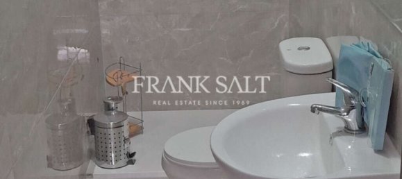 1 bedroom Apartment in Sliema, Malta No. 7515 4