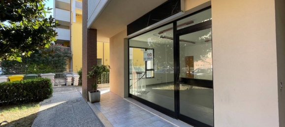 1 room Commercial property in Senigallia, Italy No. 149154 7