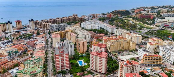 2 bedrooms Apartment in Fuengirola, Spain No. 161876 4