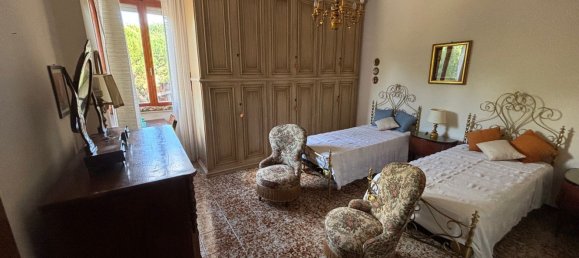 9 bedrooms Apartment in Siena, Italy No. 338312 12