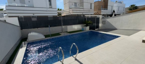 Villa de 3 dormitorios en Ciudad Quesada, Spain No. 8604 23