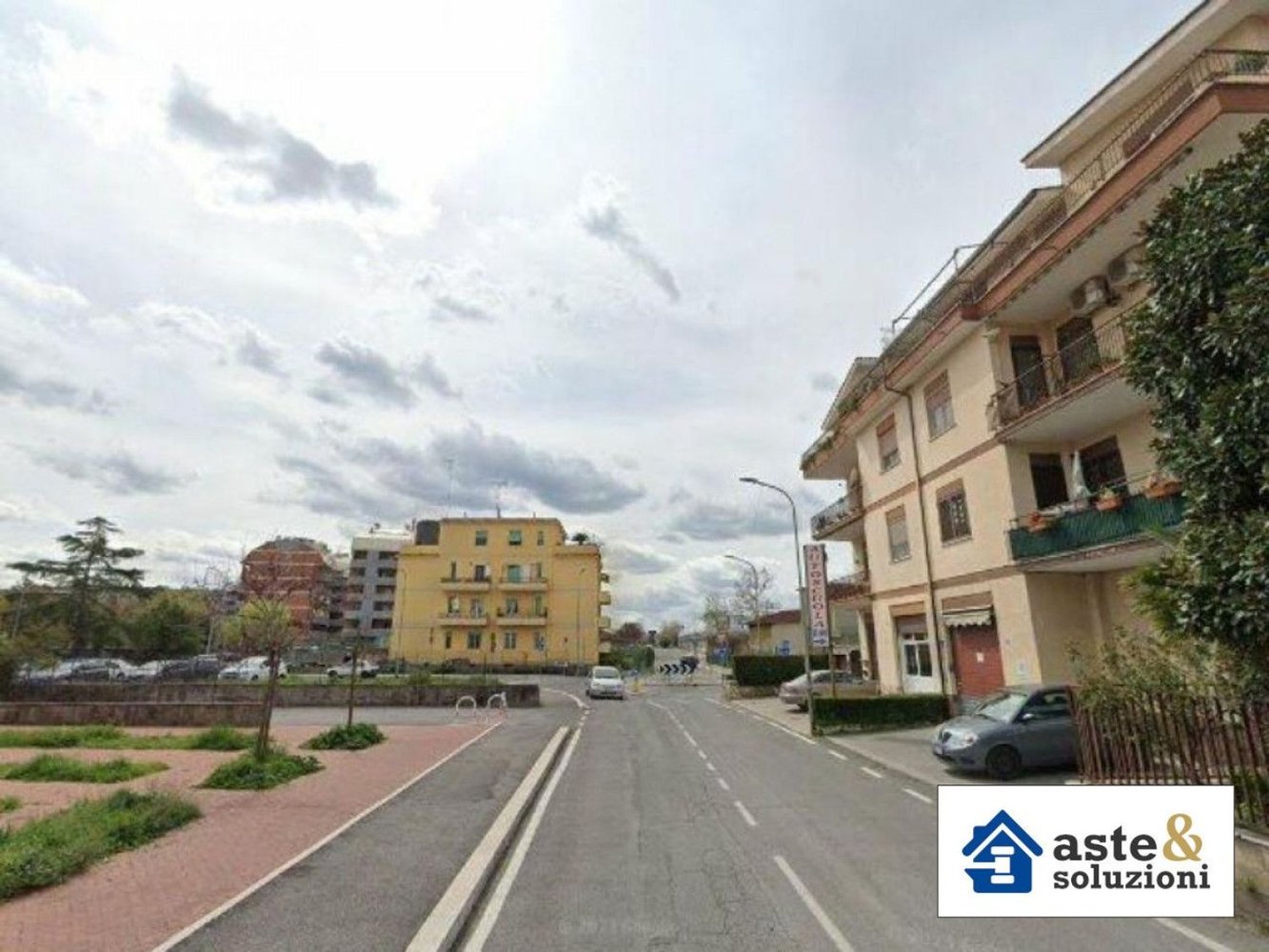 Lagerhaus in Monterotondo, Italy 1200m², Nr. 380165