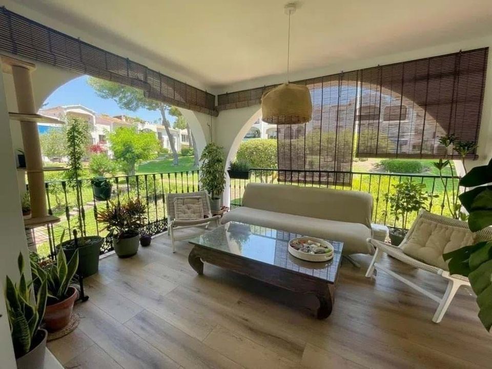 1 غرف نوم شقة في Estepona, Spain رقم 189563