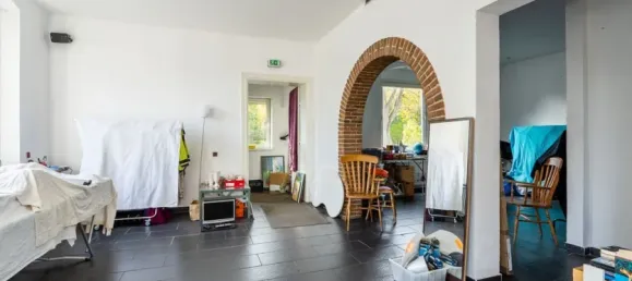 12-salle Bâtiment à Schleswig-Holstein, Germany No. 30745 7