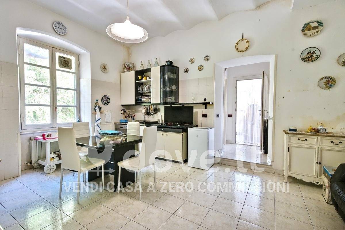 Квартира с 2 спальнями в Специя, Италия № 319074