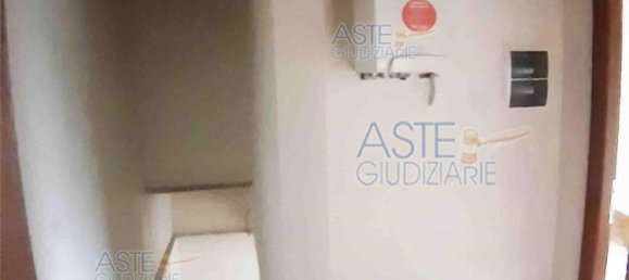 5 rooms House in Lamporecchio, Italy No. 278397 11