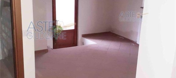 5 rooms House in Lamporecchio, Italy No. 278397 3