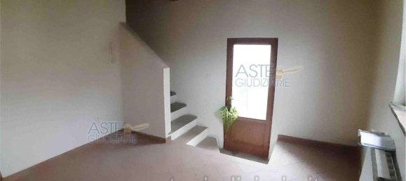 5 rooms House in Lamporecchio, Italy No. 278397 7