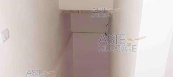 5 rooms House in Lamporecchio, Italy No. 278397 8