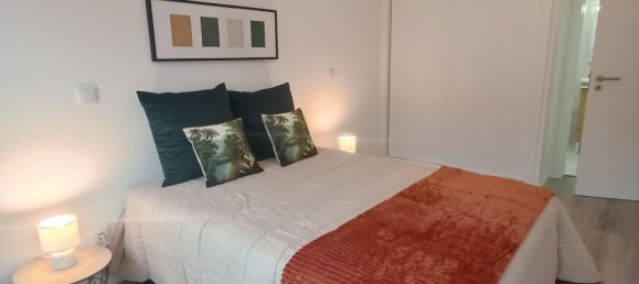 3 bedrooms Apartment in Lisbon, Portugal No. 10688 3