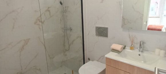 3 bedrooms Apartment in Lisbon, Portugal No. 10688 15