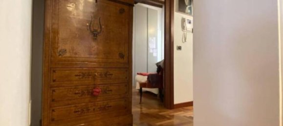 4-salle Appartement à Piacenza, Italy No. 23589 8