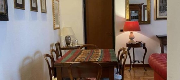 4-salle Appartement à Piacenza, Italy No. 23589 11