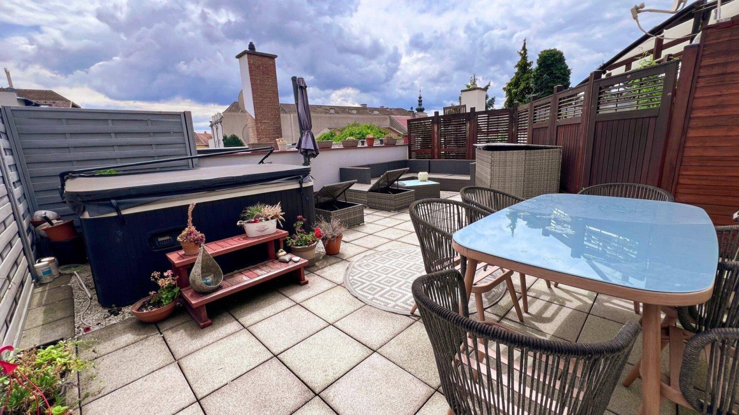 Квартира с 2 комнатами в Пфафстеттен, Австрия № 146830