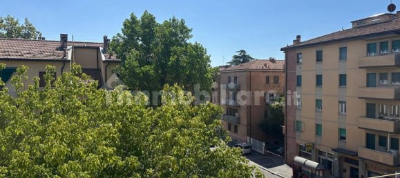 3 bedrooms Apartment in Bologna, Italy No. 332420 11