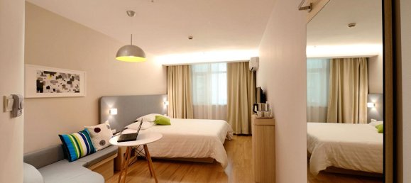 150m² Commercial property in Quievrechain, France No. 266054 3