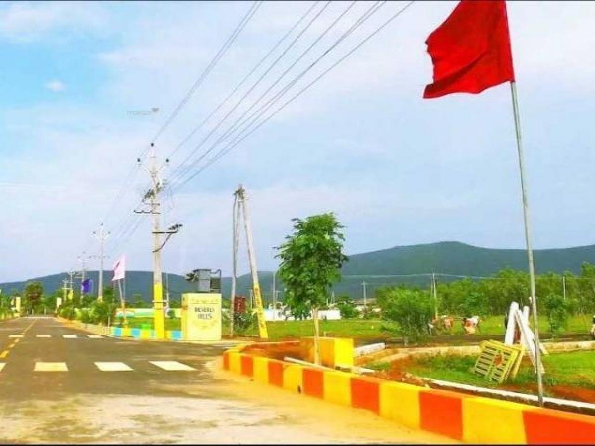  Land in Visakhapatnam, India No. 31163