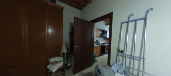 Casa de 9 divisões em Luzzara, Italy N.º 21781 3