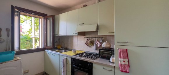 3 rooms House in Correzzola, Italy No. 283053 6