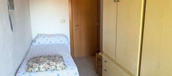 3 rooms House in Correzzola, Italy No. 283053 12