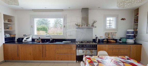 Casa de 7 dormitorios en Saint-Denis-de-l'Hotel, France No. 77292 7