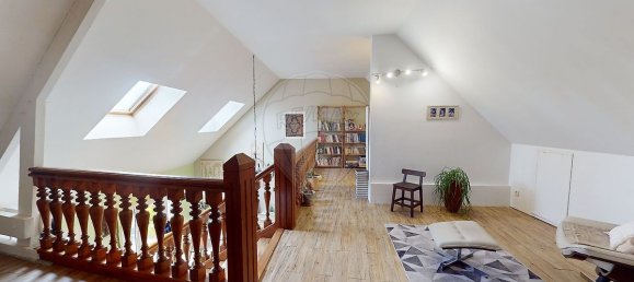 Casa de 7 dormitorios en Saint-Denis-de-l'Hotel, France No. 77292 16